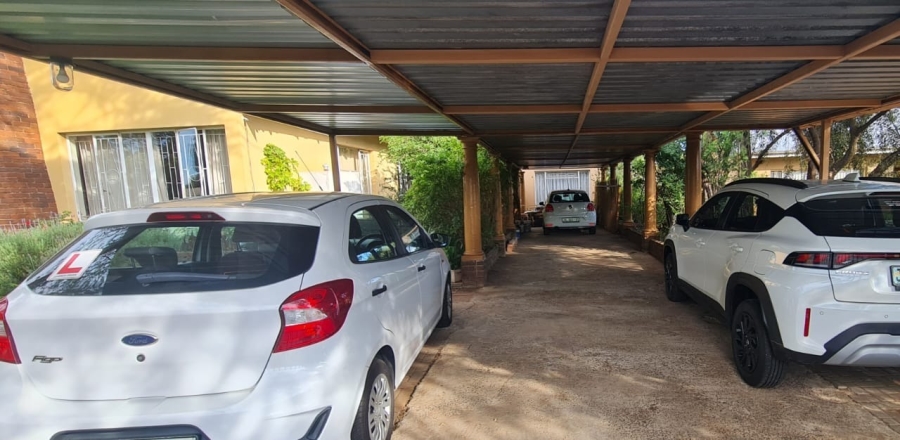 To Let 4 Bedroom Property for Rent in Dan Pienaar Free State